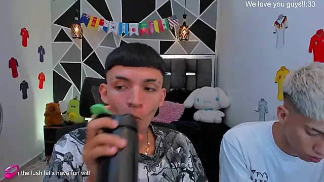 Juan_Nd_Steven: вебкам-шоу