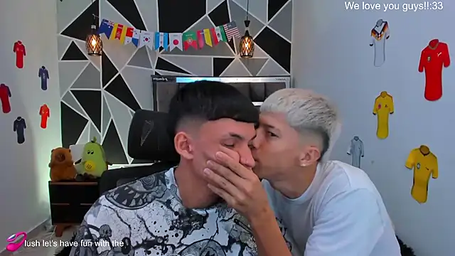 Juan_Nd_Steven 网络视讯表演