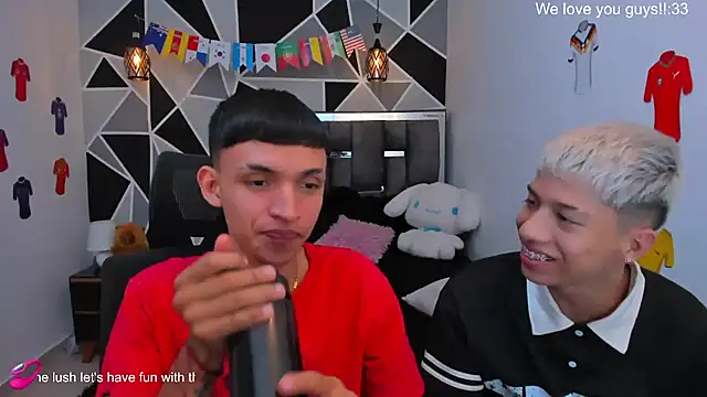 Juan_Nd_Steven Show in webcam