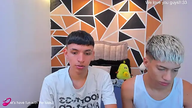 Show modela Juan_Nd_Steven na web-kameri