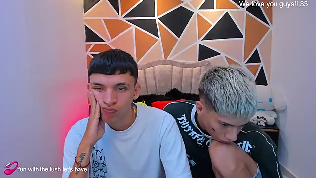 Juan_Nd_Steven's Webcam Show