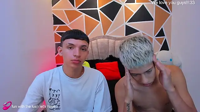 הופעת וובקאם של Juan_Nd_Steven