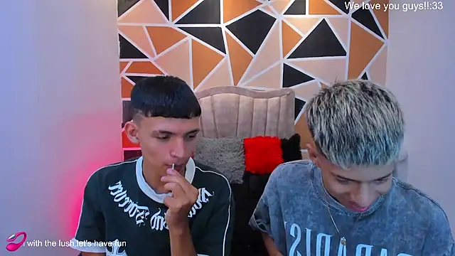 Juan_Nd_Steven Pertunjukan Webcam