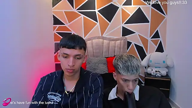 Juan_Nd_Steven's Webcam Show