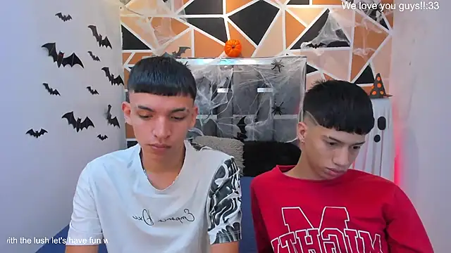 Juan_Nd_Steven's Webcam Show