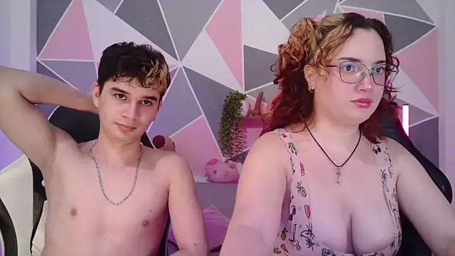 AndrewAnndCherry's Live XXX Chat