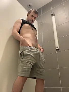 Mikev Adlı Modelin Web Kamerası Şovu