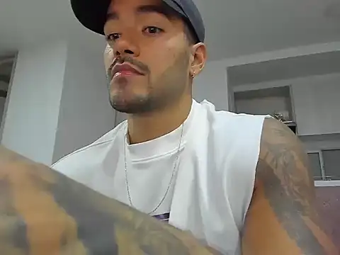 Alexander_Martines live XXX chat