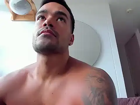 Alexander_Martines Show Webcam
