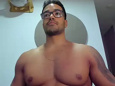 Alexander_Martines 在線直播表演