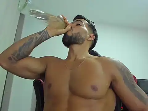 Show de Alexander_Martines na webcam