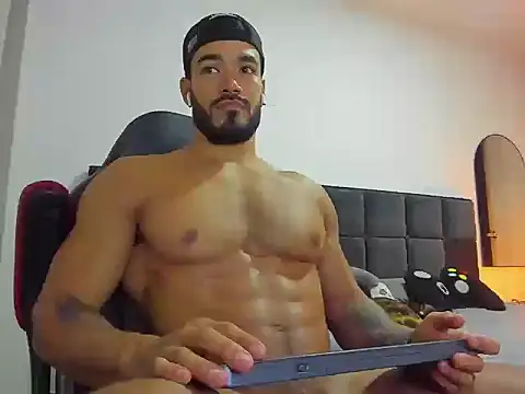 Show de Alexander_Martines na webcam