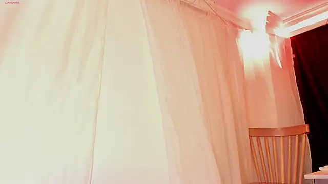 MiaKnox's Webcam Show
