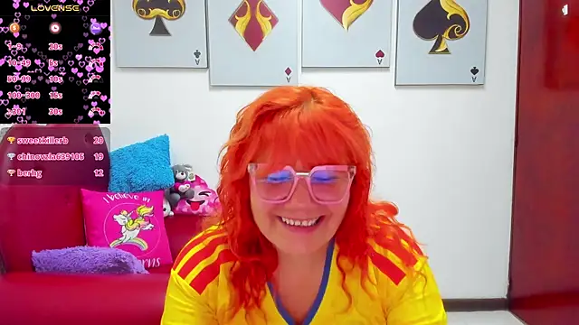 צ'אט XXX בשידור חי של Salomeediaz_