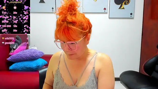 Salomeediaz_ Show in webcam