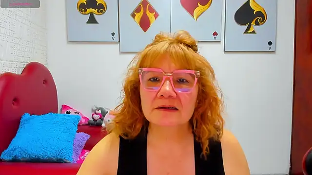 XXX chat uživo modela Salomeediaz_