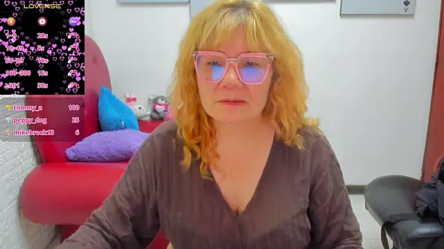 Chatroom XXX en direct de Salomeediaz_