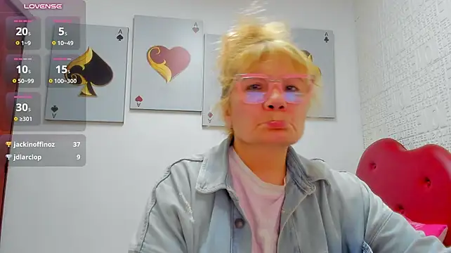 Salomeediaz_'s Live XXX Chat