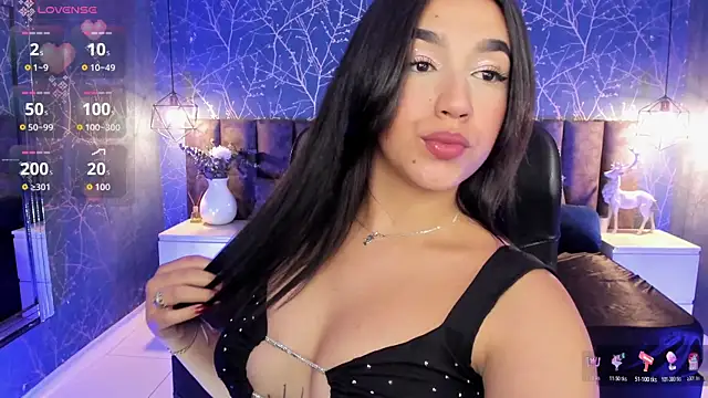 SaraaMills' Live XXX Chat