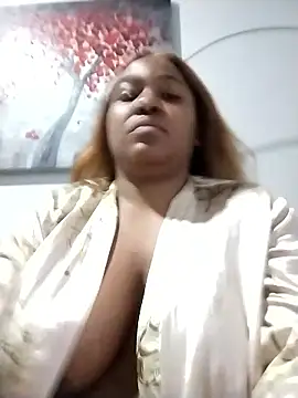 Show de Katie_lips na webcam