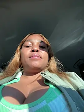 Katie_lips' Webcam Show