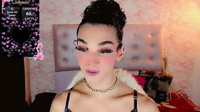 the-horus-girl's Webcam Show