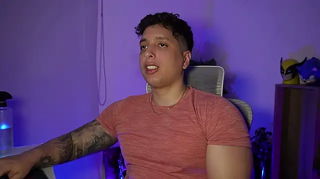 appolo_allen Show in webcam