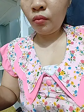 2_sexxx's Webcam Show