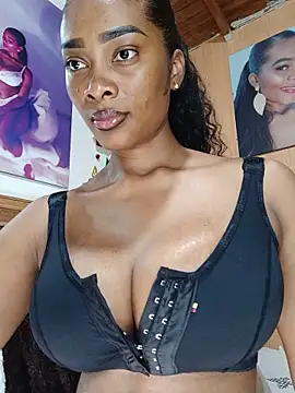 linda-palma's Webcam Show