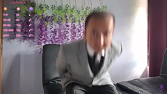 GreisyAndHazzan Show in webcam