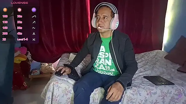 GreisyAndHazzan Шоу с уебкамера