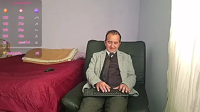 عرض كام GreisyAndHazzan