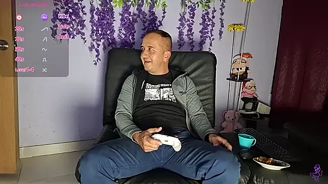 GreisyAndHazzann Webbikameraesitys