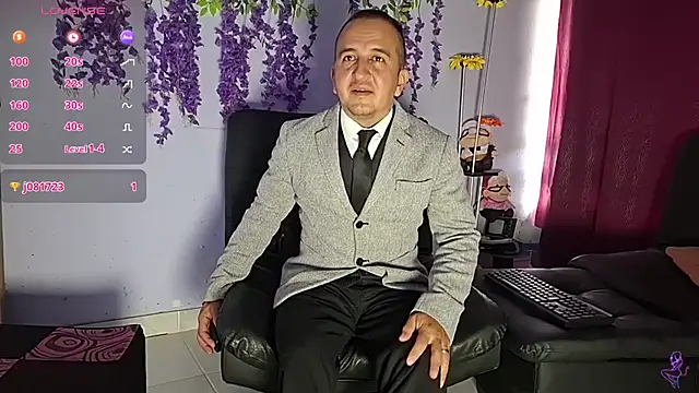 GreisyAndHazzan's Webcam Show