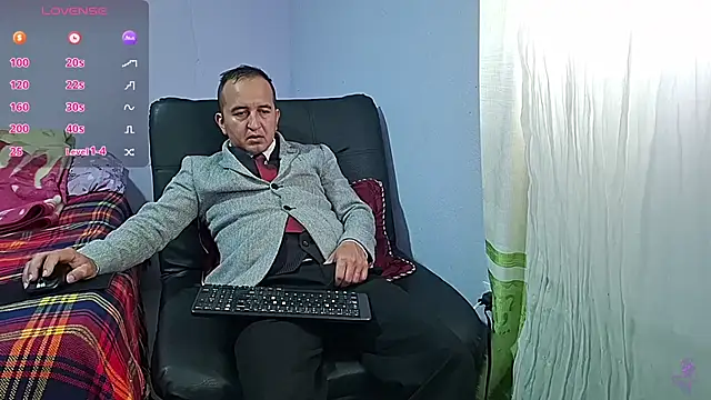 GreisyAndHazzan Webcamshow