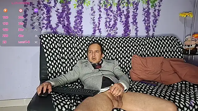 EnzoRomanof's Webcam Show