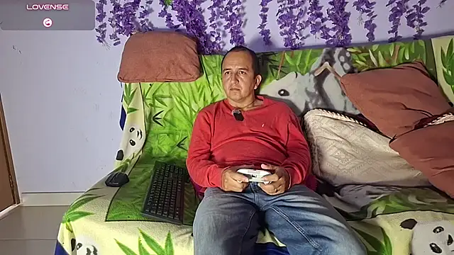 Pokazy przed kamerką – EnzoRomanof