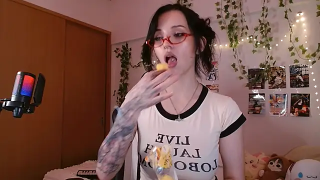 Viv_Player: онлайн-секс-чат