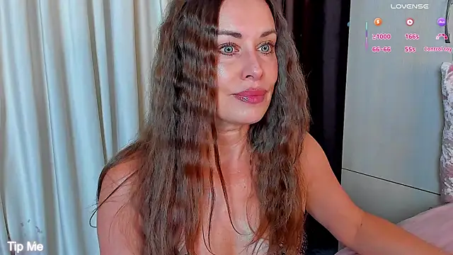 צ'אט XXX בשידור חי של juliana_browns