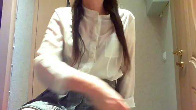 khu_yam Show in webcam
