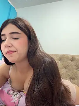 mia_cooper_24 чат на живо
