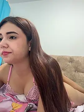 mia_cooper_24 Show Webcam