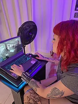 Sarah-Stoner Live XXX-chat