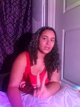 cinnaminnie's Webcam Show