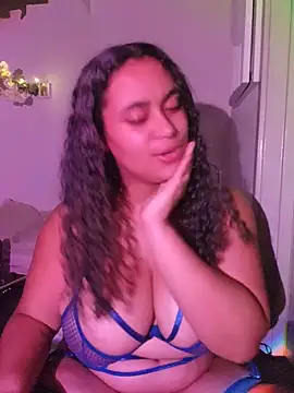 cinnaminnie's Webcam Show