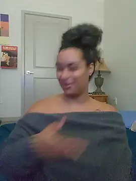 cinnaminnie's Webcam Show