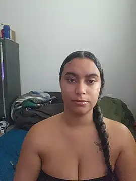 cinnaminnie's Webcam Show