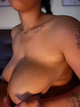 MaverickGray Show in webcam