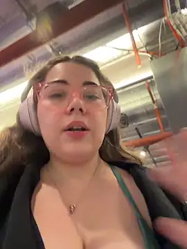 Chat +18 de brooklynivy ao vivo