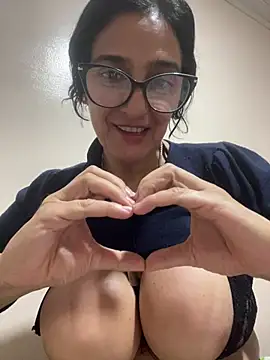 star_anastasia Show in webcam